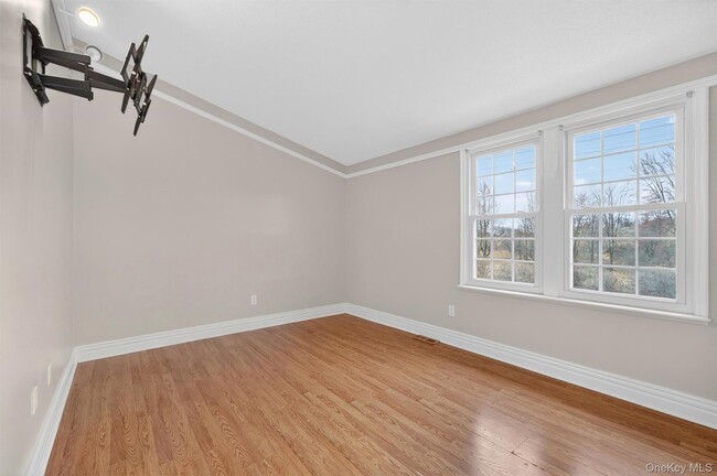 Building Photo - 3304 Whispering Hills Dr