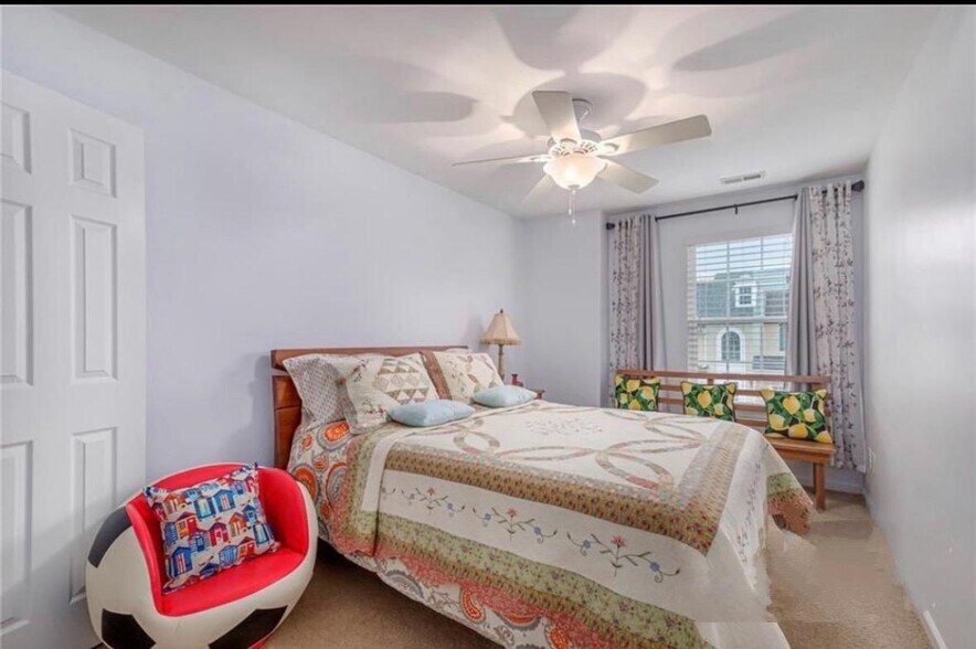 Building Photo - 509 Sailview Dr