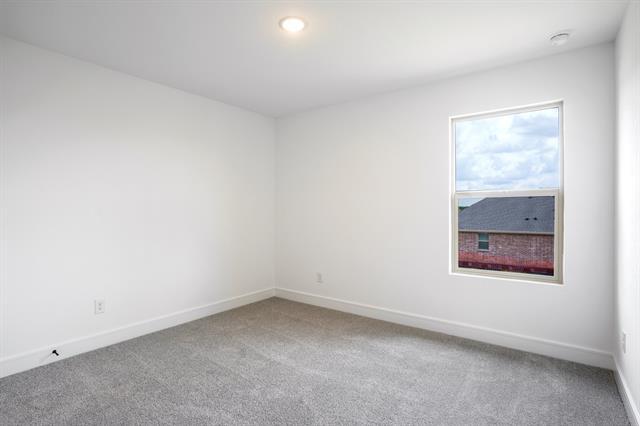 Building Photo - 718 Sunflower Trl