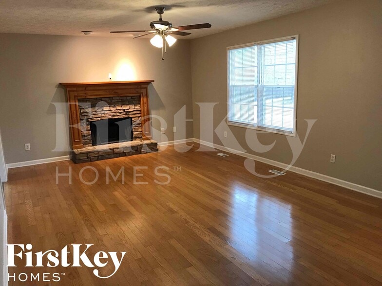 Building Photo - 35 Riverbend Trail