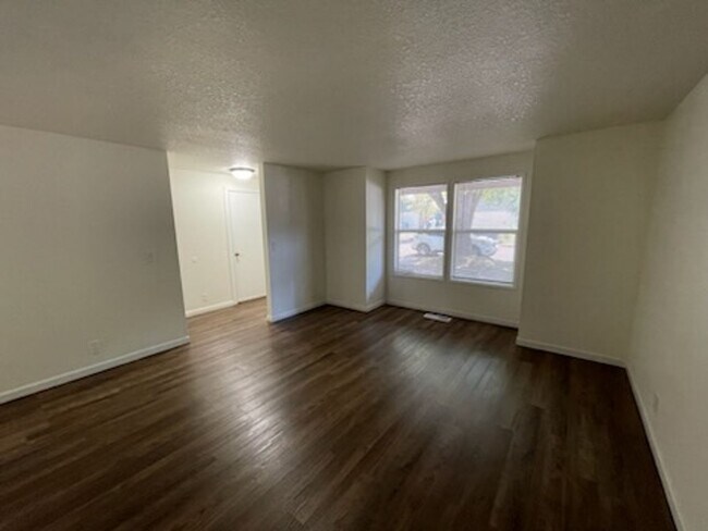 Building Photo - 17775 SW Corona Ln