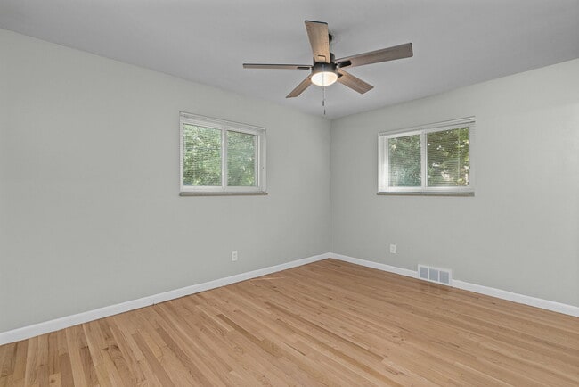 Building Photo - 303 Danworth Ct