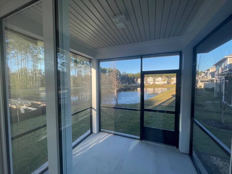 Building Photo - 106 Big Pne Ln