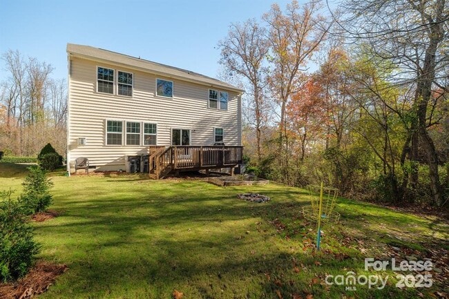 Building Photo - 10745 Sapphire Trail