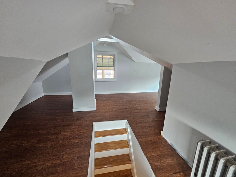 attic space - 8 Wilson St