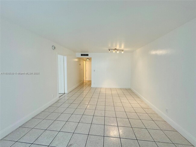 Building Photo - 2935 NE 163rd St