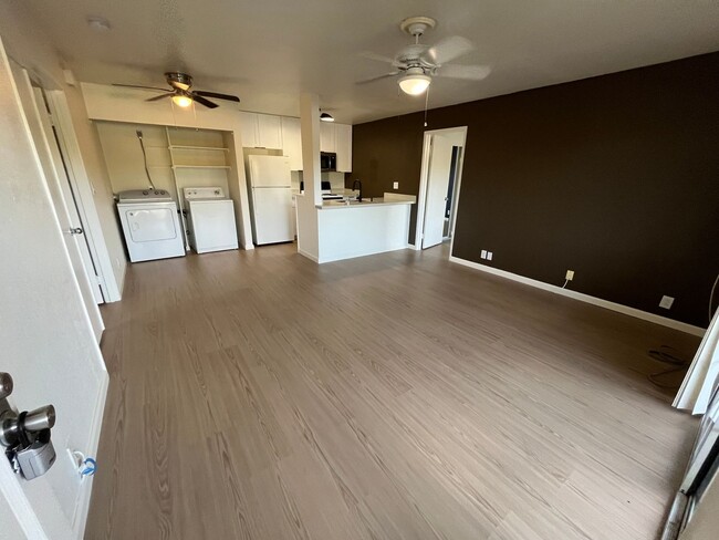 Building Photo - Crosspointe (Aiea/Honolulu) - 2 bed/2 bath...