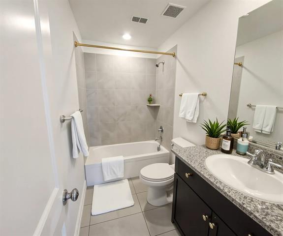 Building Photo - 6087 Determine Ln