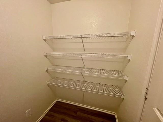 Building Photo - 820 Wrigley Dr