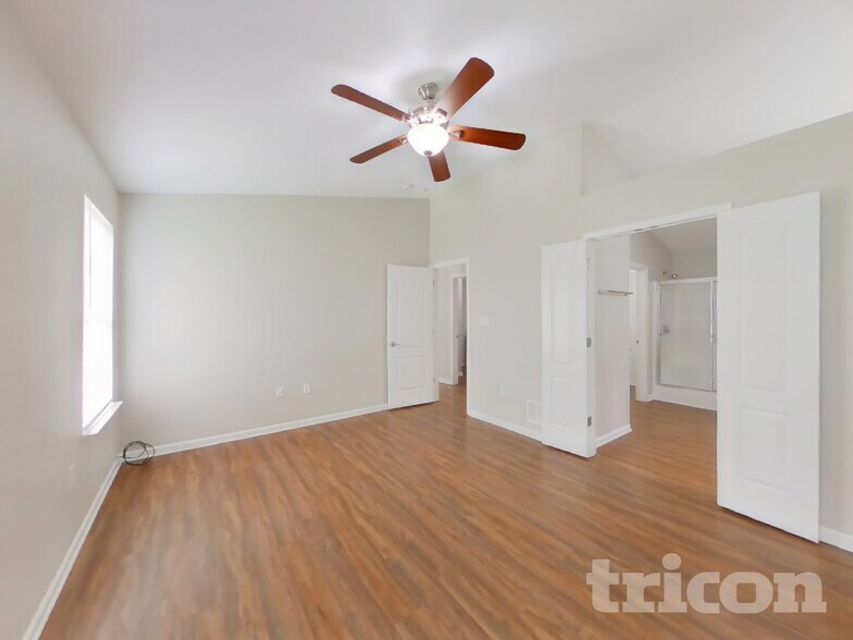 Building Photo - 5513 Lipizzan Ln