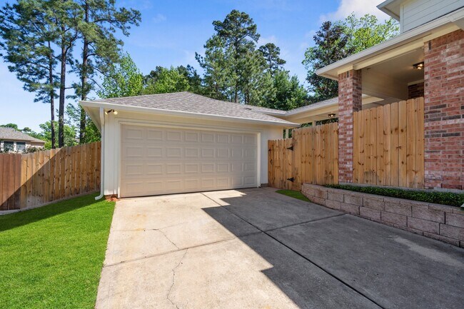 Building Photo - 2153 Summit Mist Dr