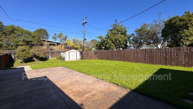 Building Photo - 37 E J St