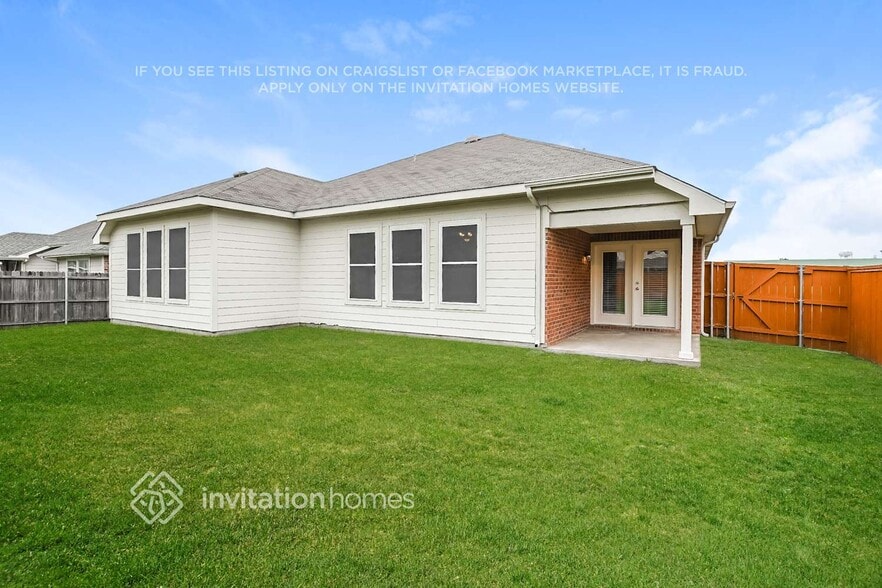 Building Photo - 1007 Spofford Dr