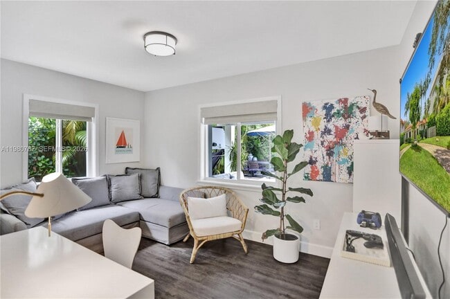 Building Photo - 462 Glenridge Rd