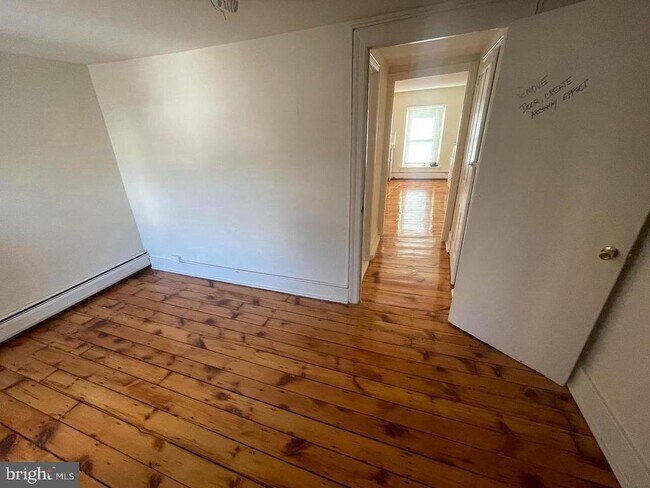 Building Photo - 3527 Indian Queen Ln