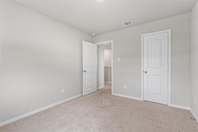 Building Photo - 493 Apache Plum Dr