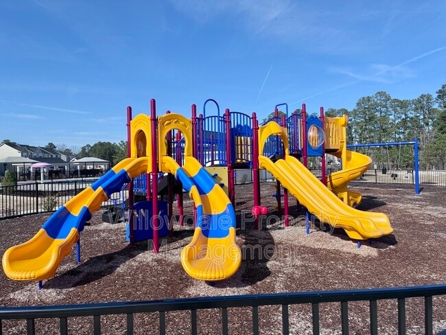 Building Photo - 514 Light Oak Wy