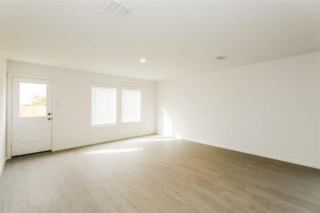 Building Photo - 1109 Tufted Dr