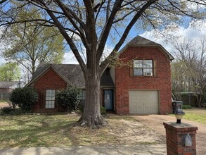Building Photo - 2478 Green Glen Dr