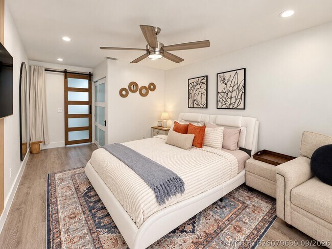 Building Photo - 4200 Palm Bay Cir