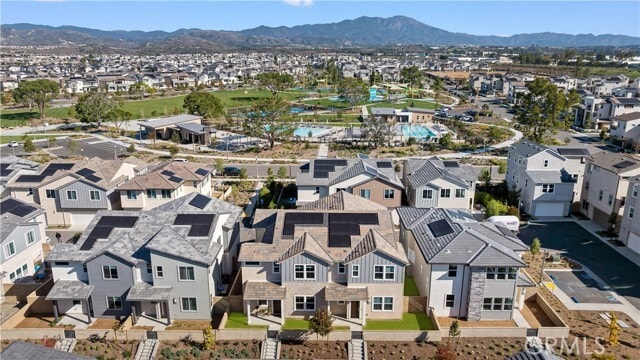 Building Photo - 297 Shoveler