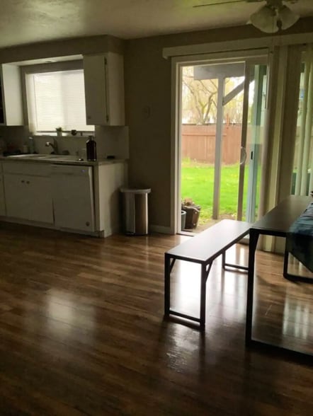 Building Photo - 2863 Applewood Ln