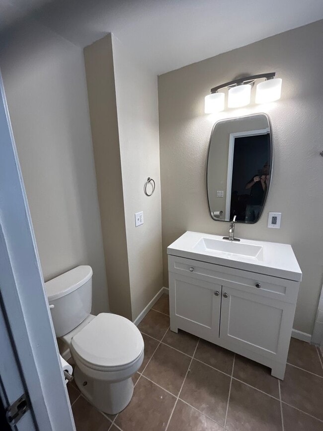 Building Photo - 5405 George Terrace