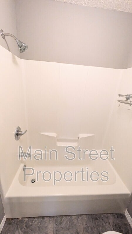 Building Photo - 3180 Birdseye Cir