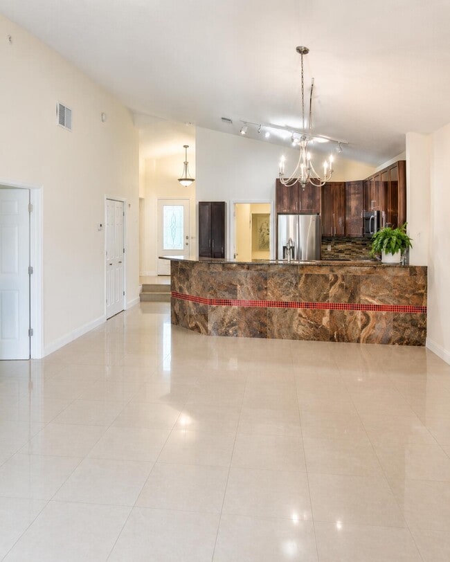 Building Photo - 7705 Forest Green Ln