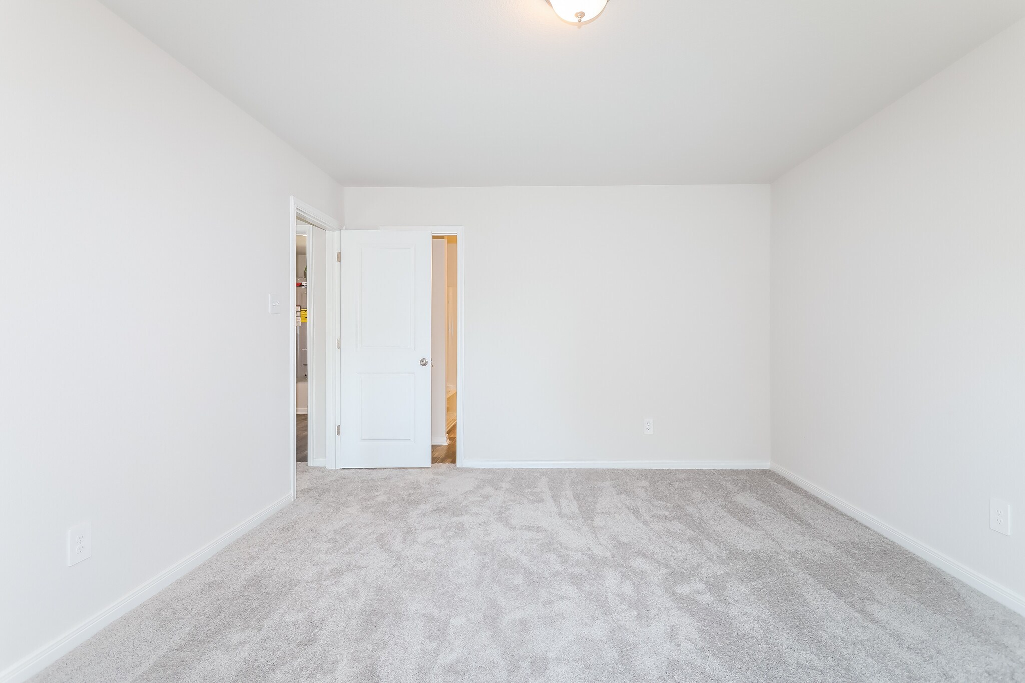 Building Photo - 14178 Green Wing Cir