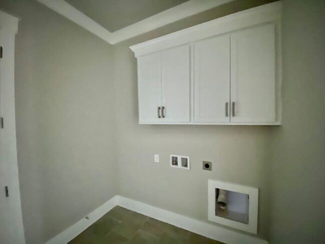 Building Photo - Love Clift Farm? This home is Amazing