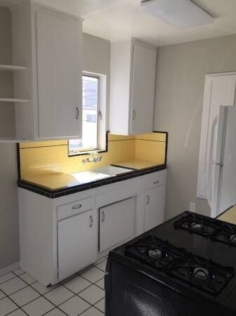 Building Photo - 32nd 3360-34 (DeFay)