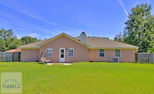 Building Photo - 205 Tempest Ln