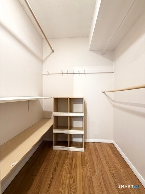 Building Photo - 95 Woodsedge Dr