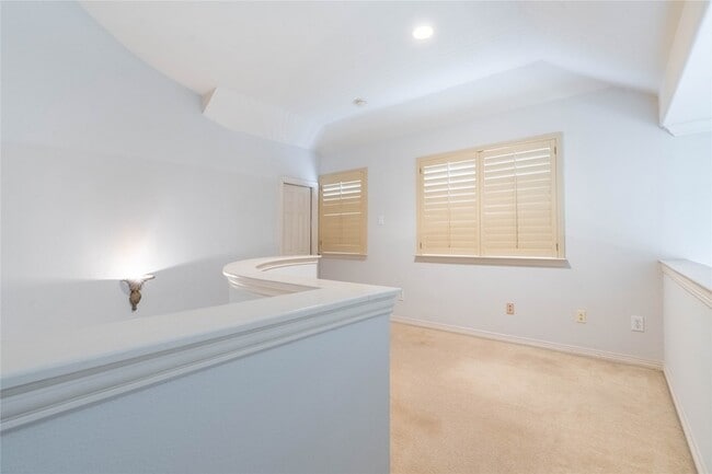 Building Photo - 18119 Frankford Lakes Cir