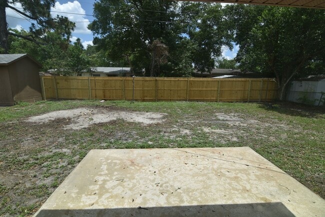 Building Photo - ALTAMONTE SPRINGS: 3 Bed/2 Bath SFH in Cha...