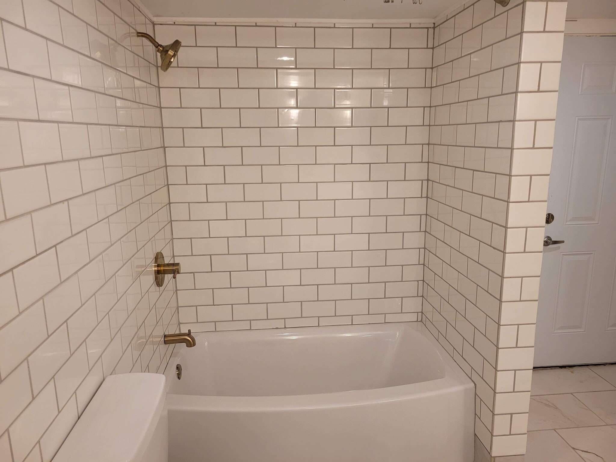 Building Photo - 155 E High St