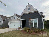 Building Photo - 129 Pampas Pl