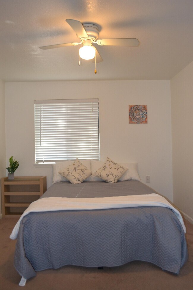 Building Photo - 317 Mabry St