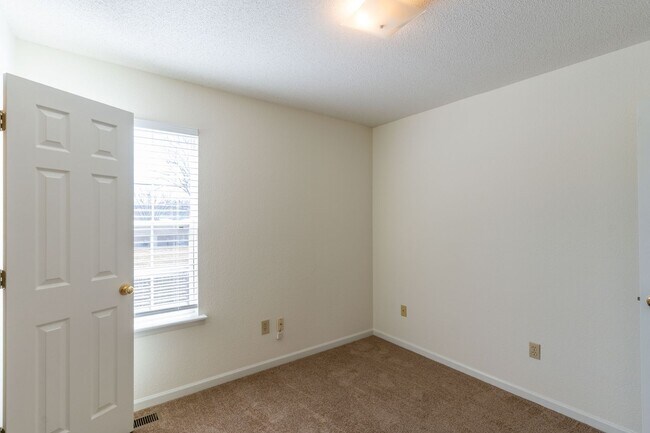 Building Photo - 4306-4308 Cheryl Ct.