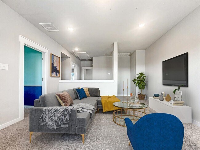 Building Photo - 179 Threshing Rd