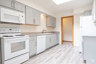 Building Photo - 7222-7224 NE Tillamook