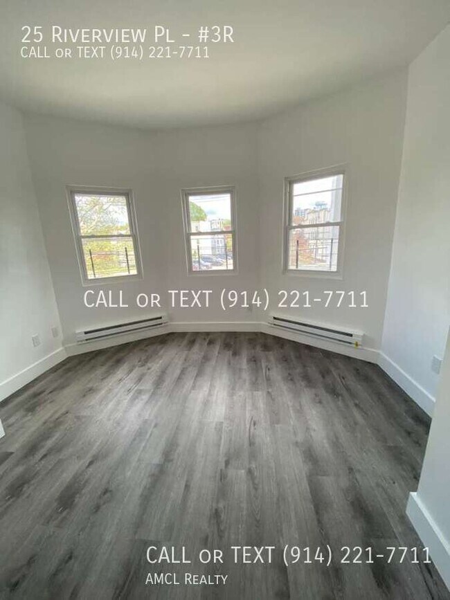 Building Photo - 25 Riverview Pl