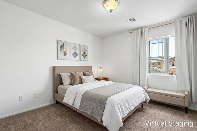 Building Photo - BEAUTIFUL PROPERTY IN PROVIDENCE WITH DOWNSTAIRS BEDROOM!