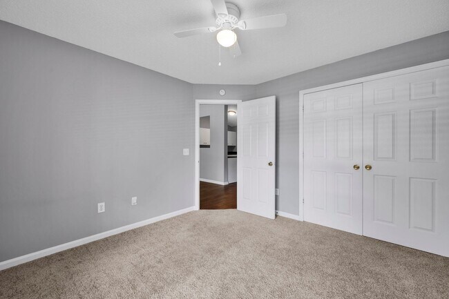 Building Photo - Chinaberry Commons Apartments