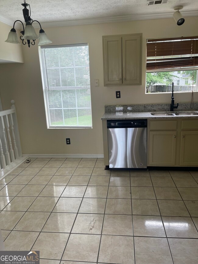 Building Photo - 5759 Cedar Croft Ct