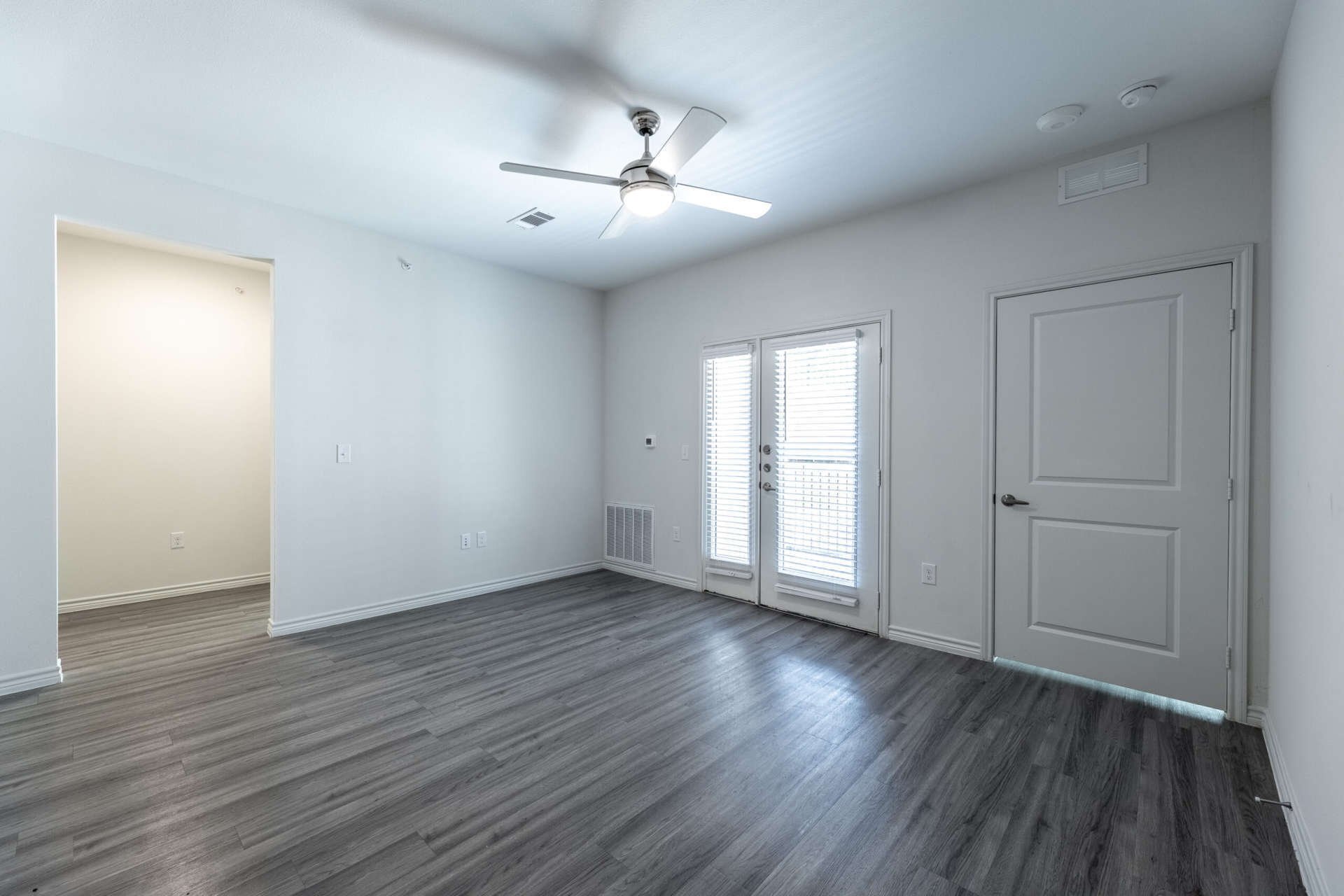 Building Photo - 2900 La Junta St