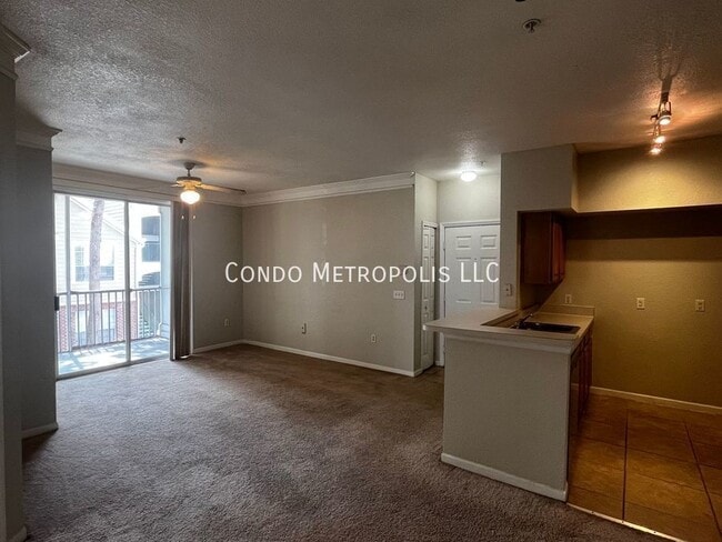 Building Photo - 8300 Elm Park Dr