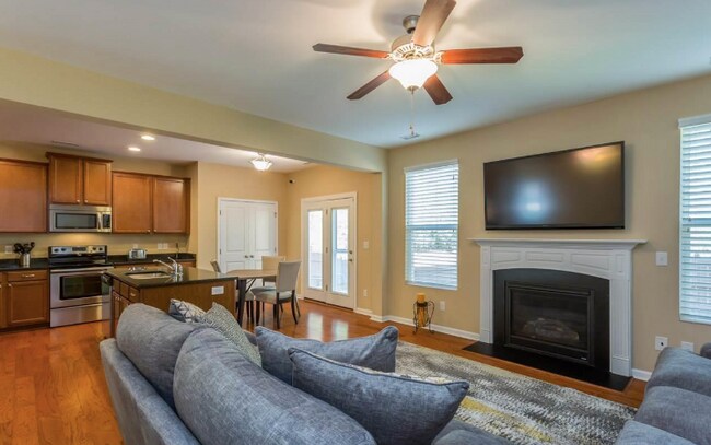 Building Photo - Gorgeous 4 bedroom home in Durham minutes from shopping and entertainment!