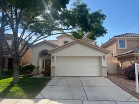 Building Photo - 1313 Paraiso St